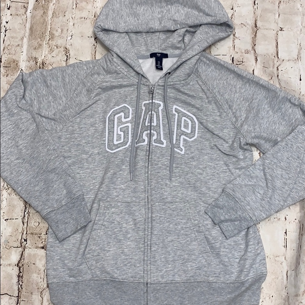 Women’s zip up gap sweatshirt large